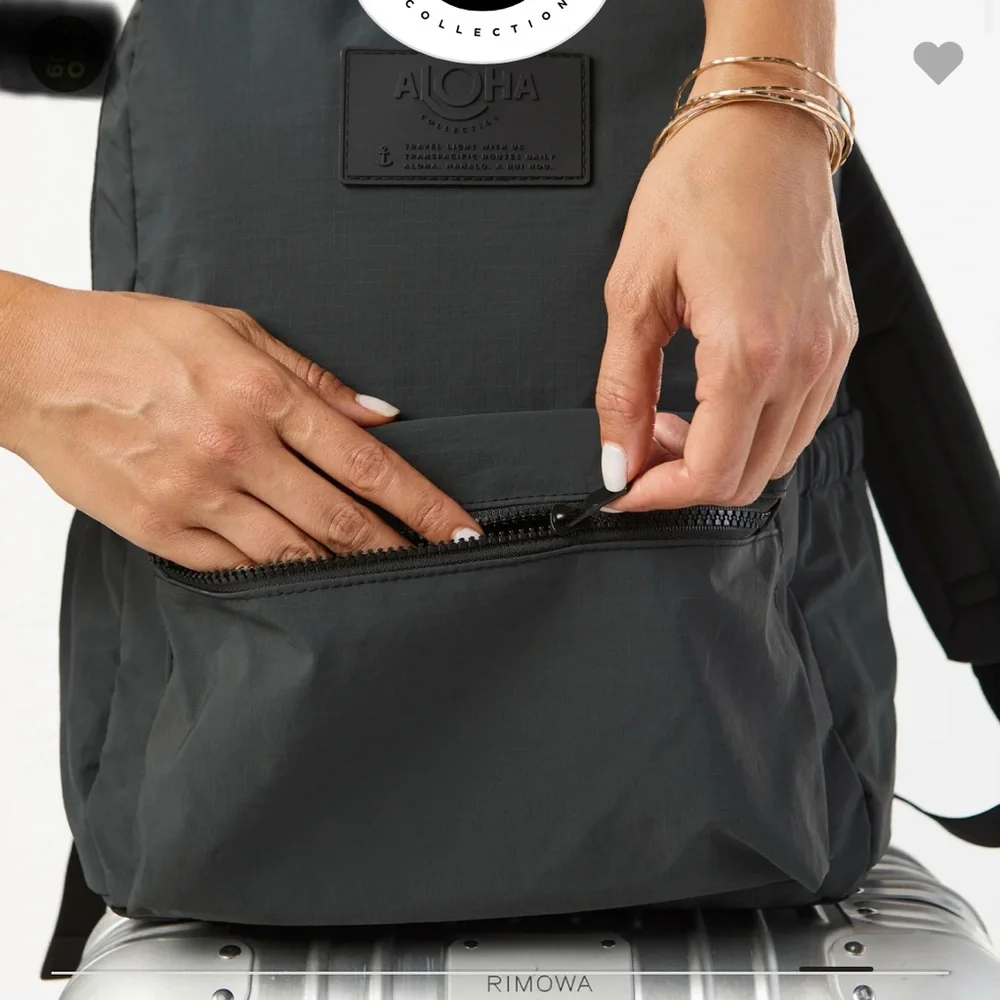 ✨LAST ONE✨NWT Aloha Collection Keep It Light Backpack Black - Picture 9 of 13